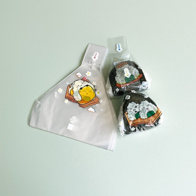 Triangular Seaweed Sushi Rice Ball Bag Triangular Seaweed Sushi Rice Ball Bag