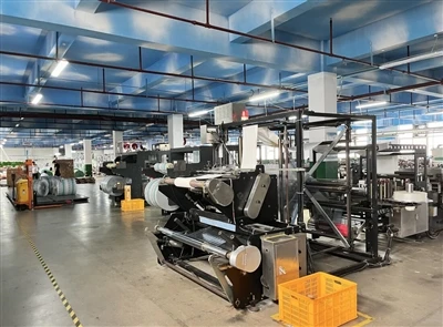 Továreň Direct Wholesale Plastové tašky - rýchle a cenovo dostupné