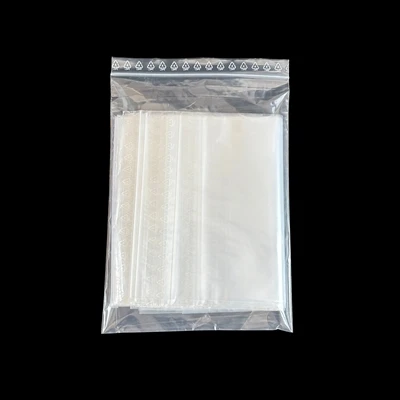 Bežné použitie priehľadných tašiek na zips s potlačou pier
